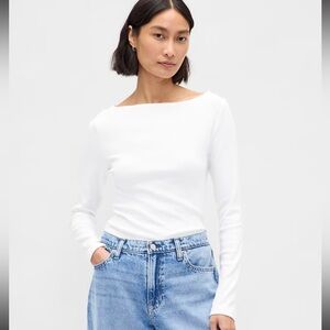 Gap Women's White Modern Boatneck Top